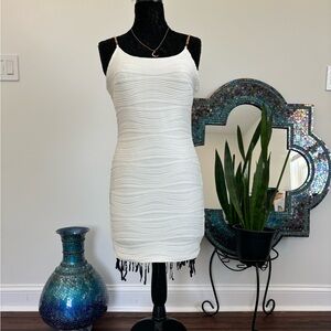 SHEIN - White Textured Dress - Size 6 - Bodycon